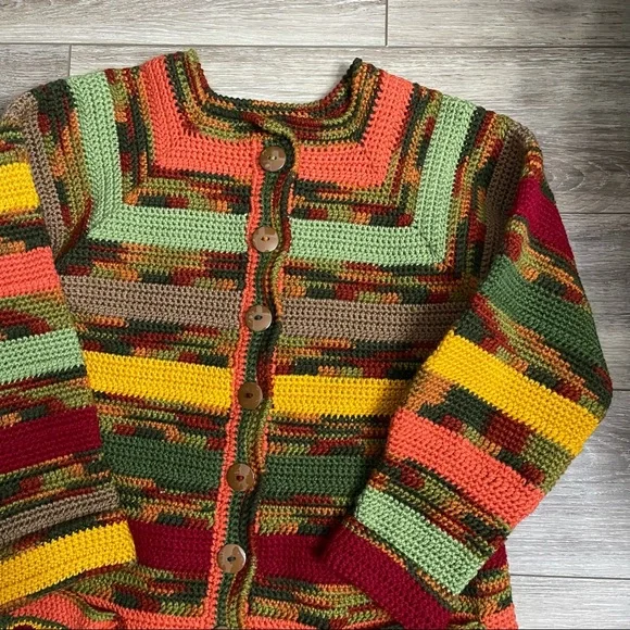 Vintage hand knit chunky one of a kind floral sweater cardigan size medium - Picture 3 of 5